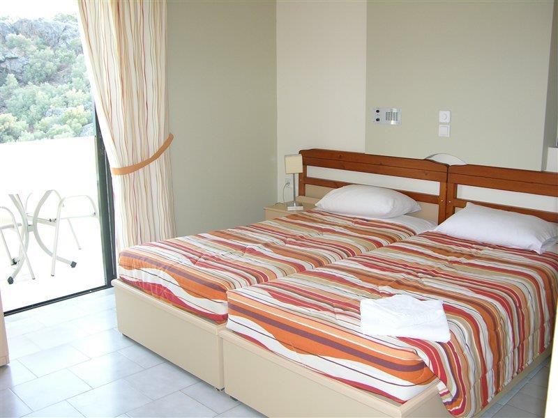 Polyrizos Hotel روداكينو المظهر الخارجي الصورة